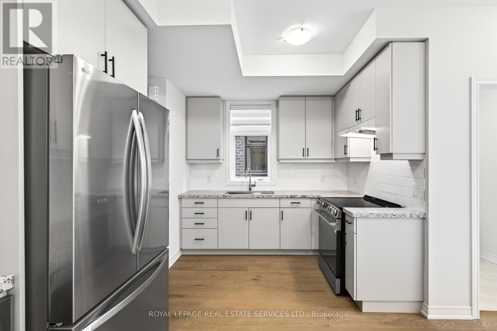 Unit 2 - 3201 SIXTH LINE Image 8