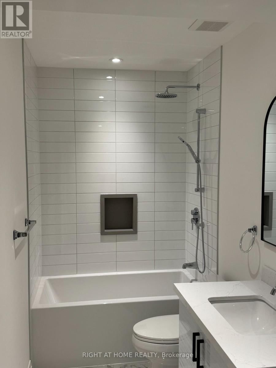 1 RANDOM STREET Image 13