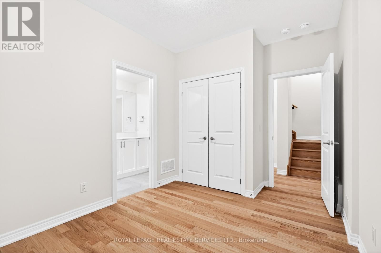 Unit 2 - 3207 SIXTH LINE Image 22