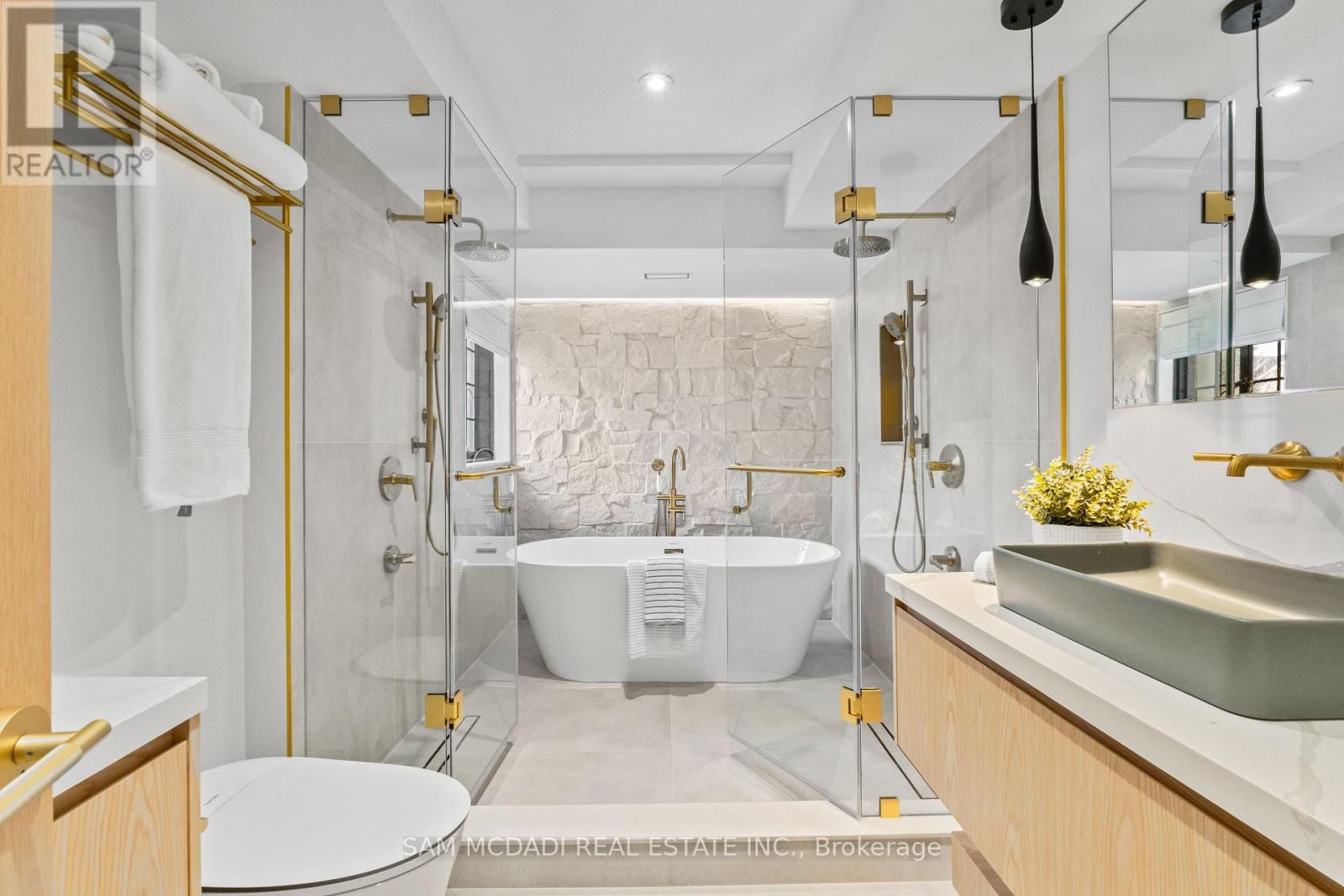 977 UNSWORTH AVENUE Image 23