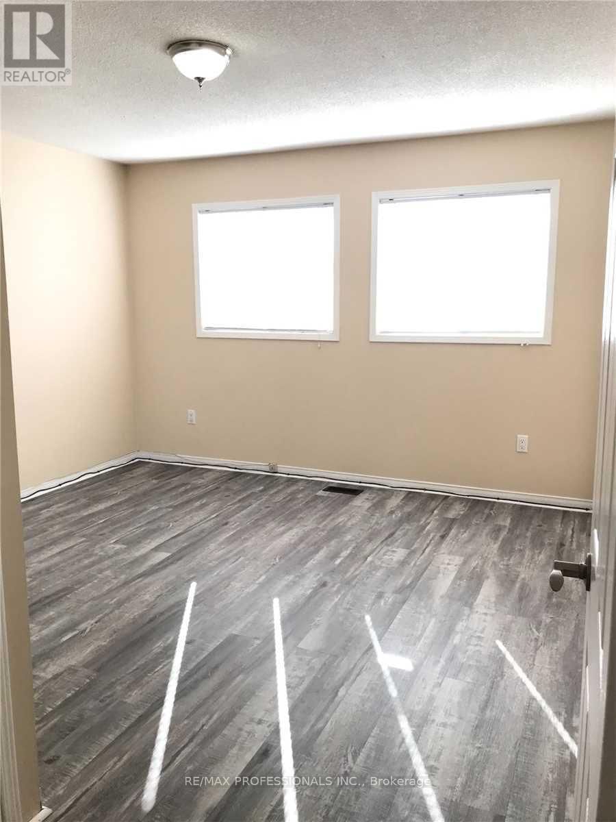 110 SPRINGVIEW DRIVE Image 15