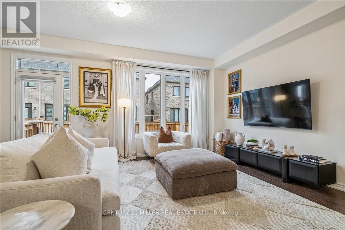 333 THIMBLEWEED COURT Image 15