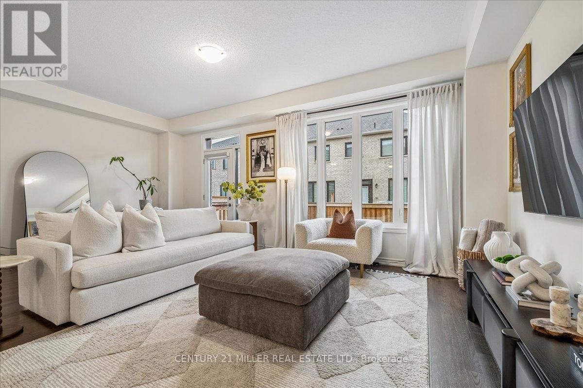 333 THIMBLEWEED COURT Image 16