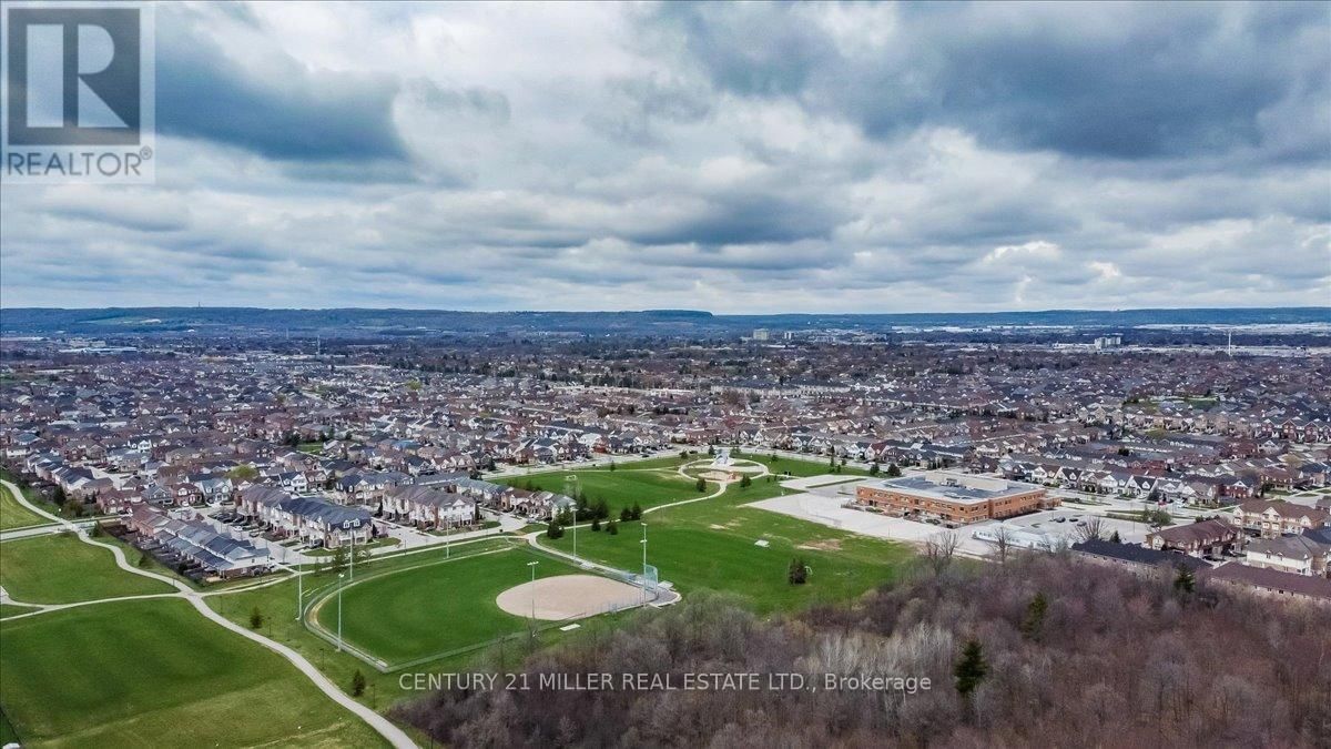 333 THIMBLEWEED COURT Image 45