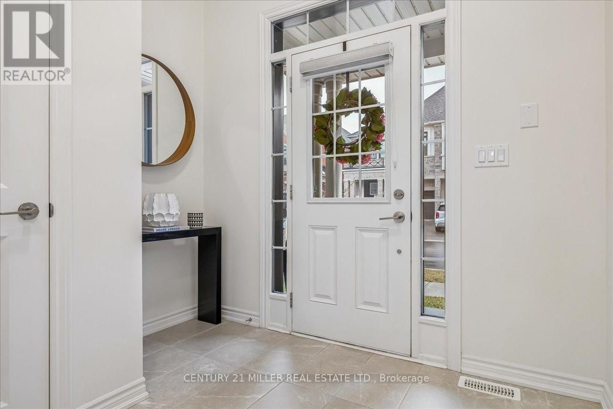 333 THIMBLEWEED COURT Image 6