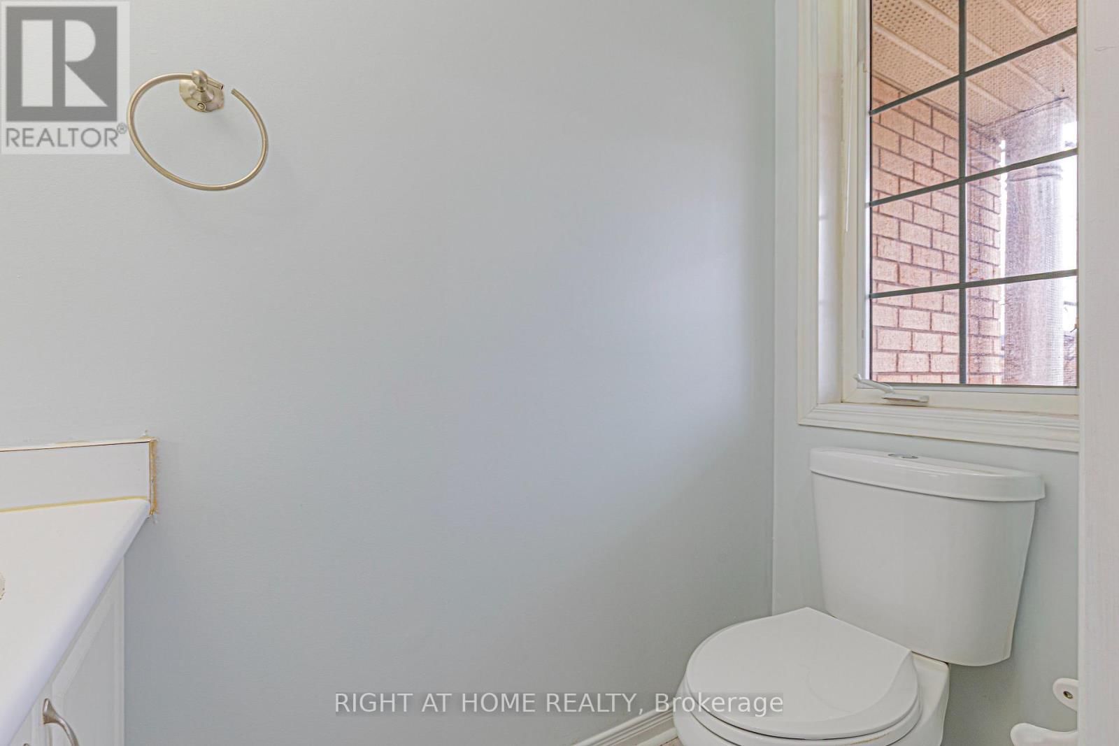 5 - 770 OTHELLO COURT Image 15