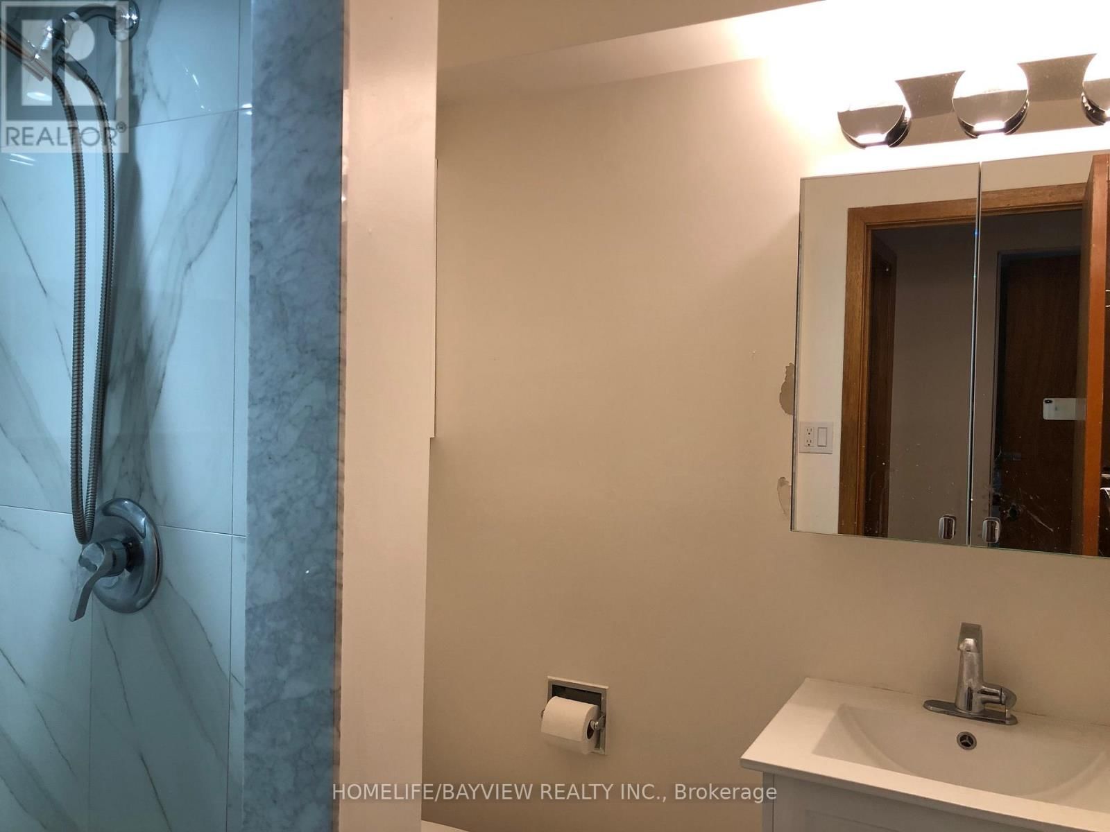 Bsmt - 201 WESTMORE DRIVE Image 11