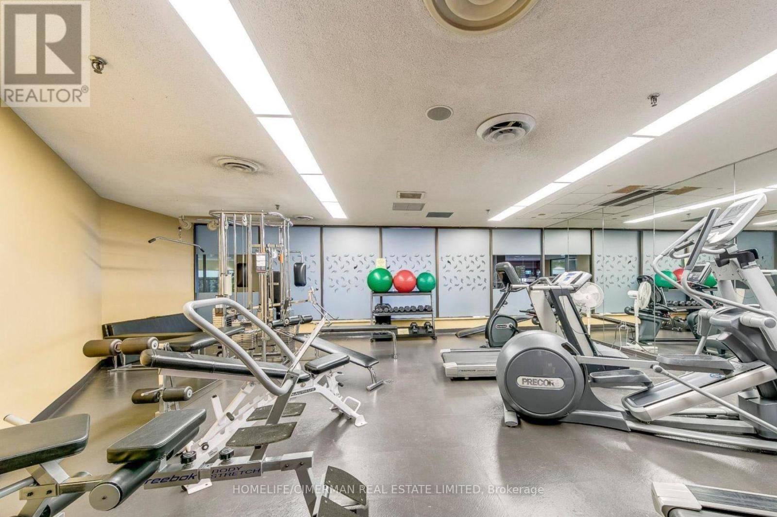 601 - 2010 ISLINGTON AVENUE Image 34