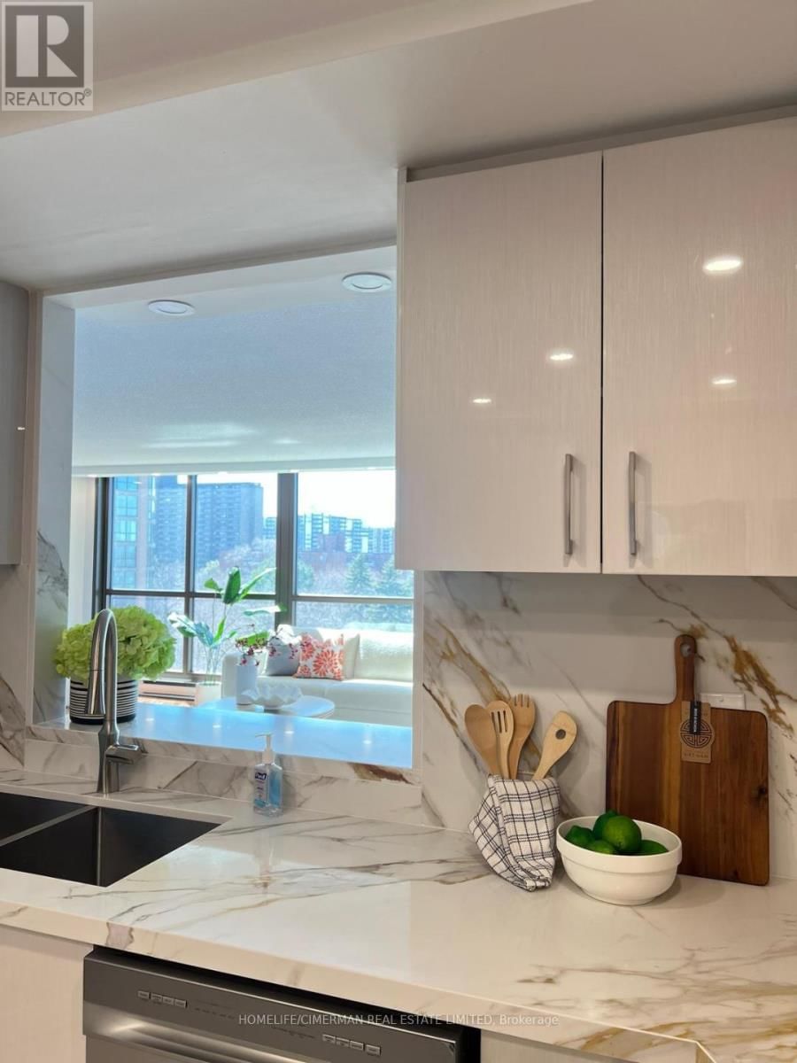 601 - 2010 ISLINGTON AVENUE Image 4