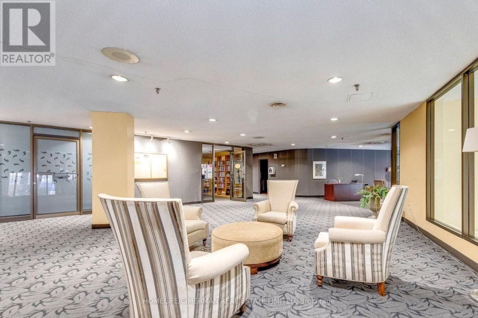 601 - 2010 ISLINGTON AVENUE Image 43