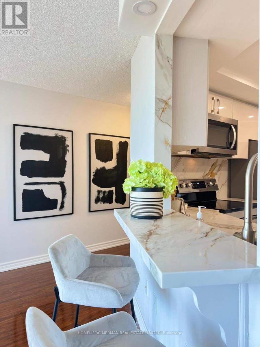 601 - 2010 ISLINGTON AVENUE Image 5