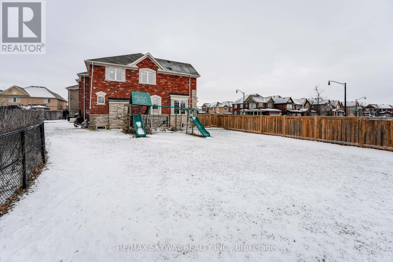 67 VETERANS DRIVE Image 49