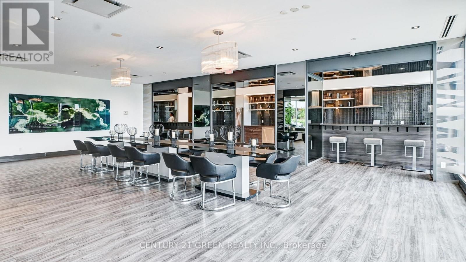 2811 - 33 SHORE BREEZE DRIVE Image 33