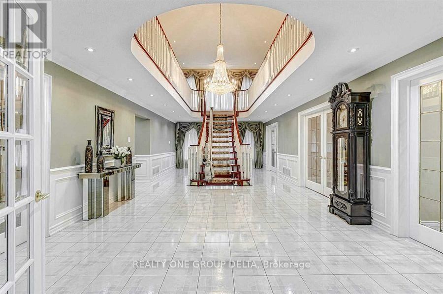 1918 ROYAL CREDIT BOULEVARD Image 2