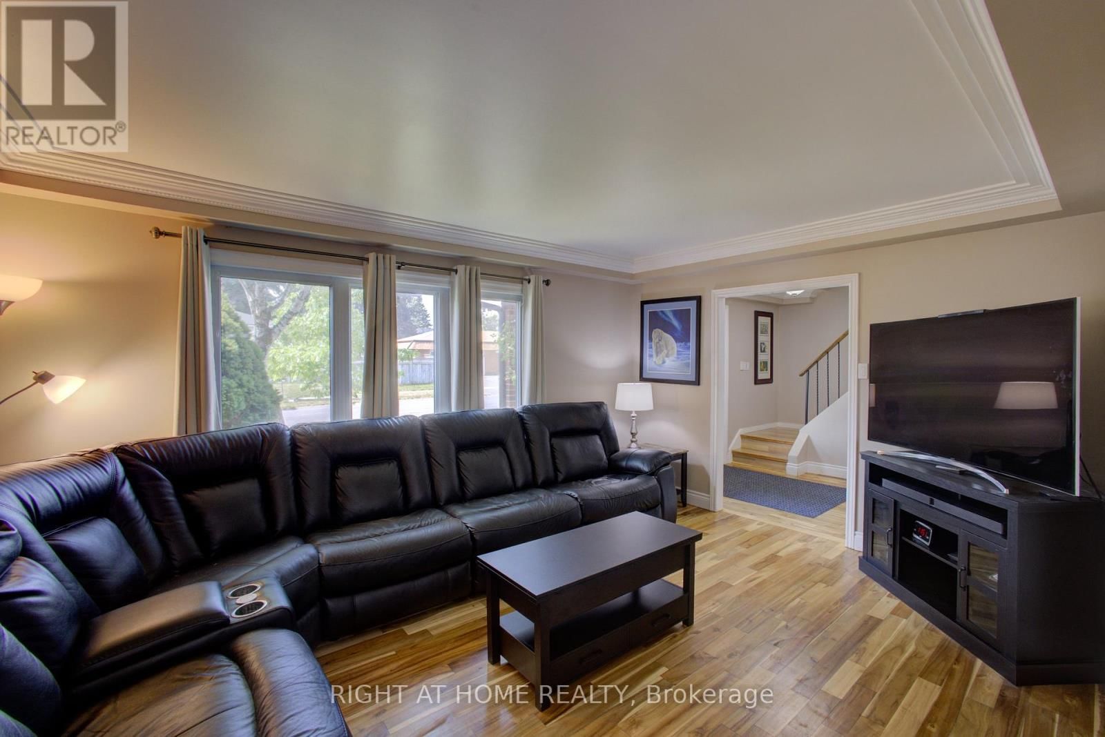 3 NEWTON DRIVE Image 2