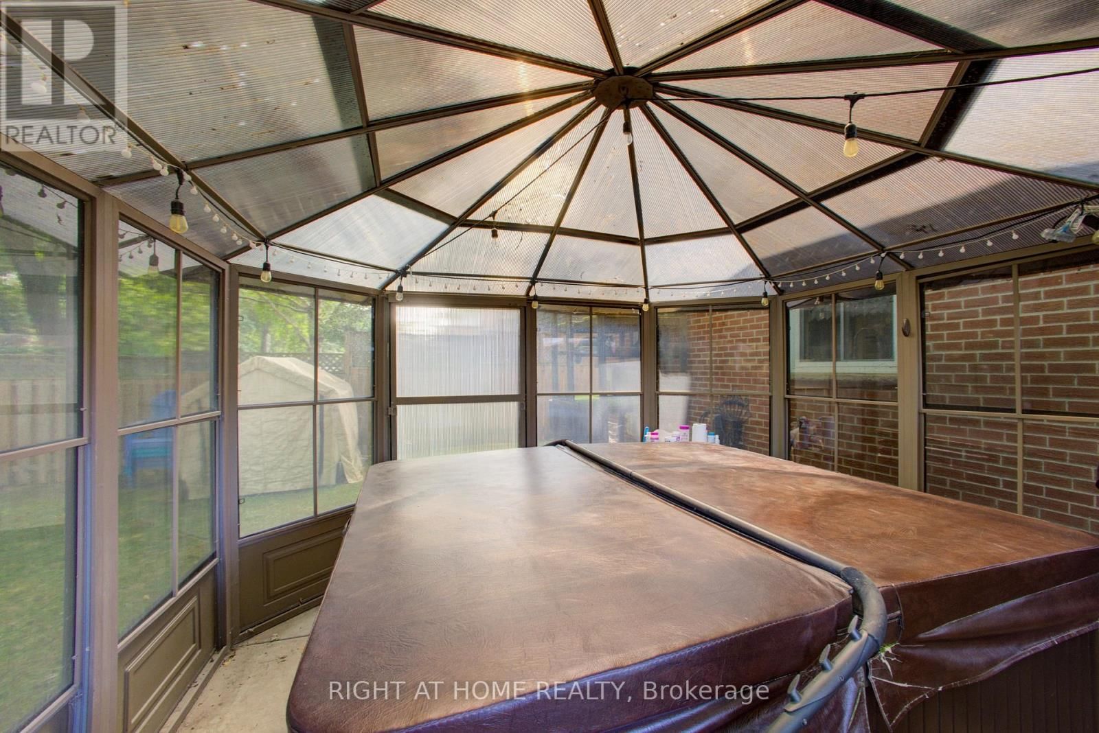 3 NEWTON DRIVE Image 24