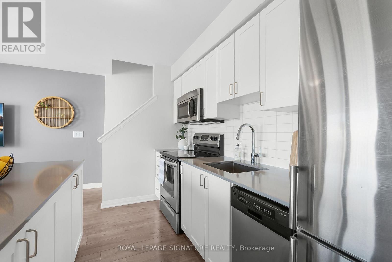 8 - 181 WILLIAM DUNCAN ROAD Image 5