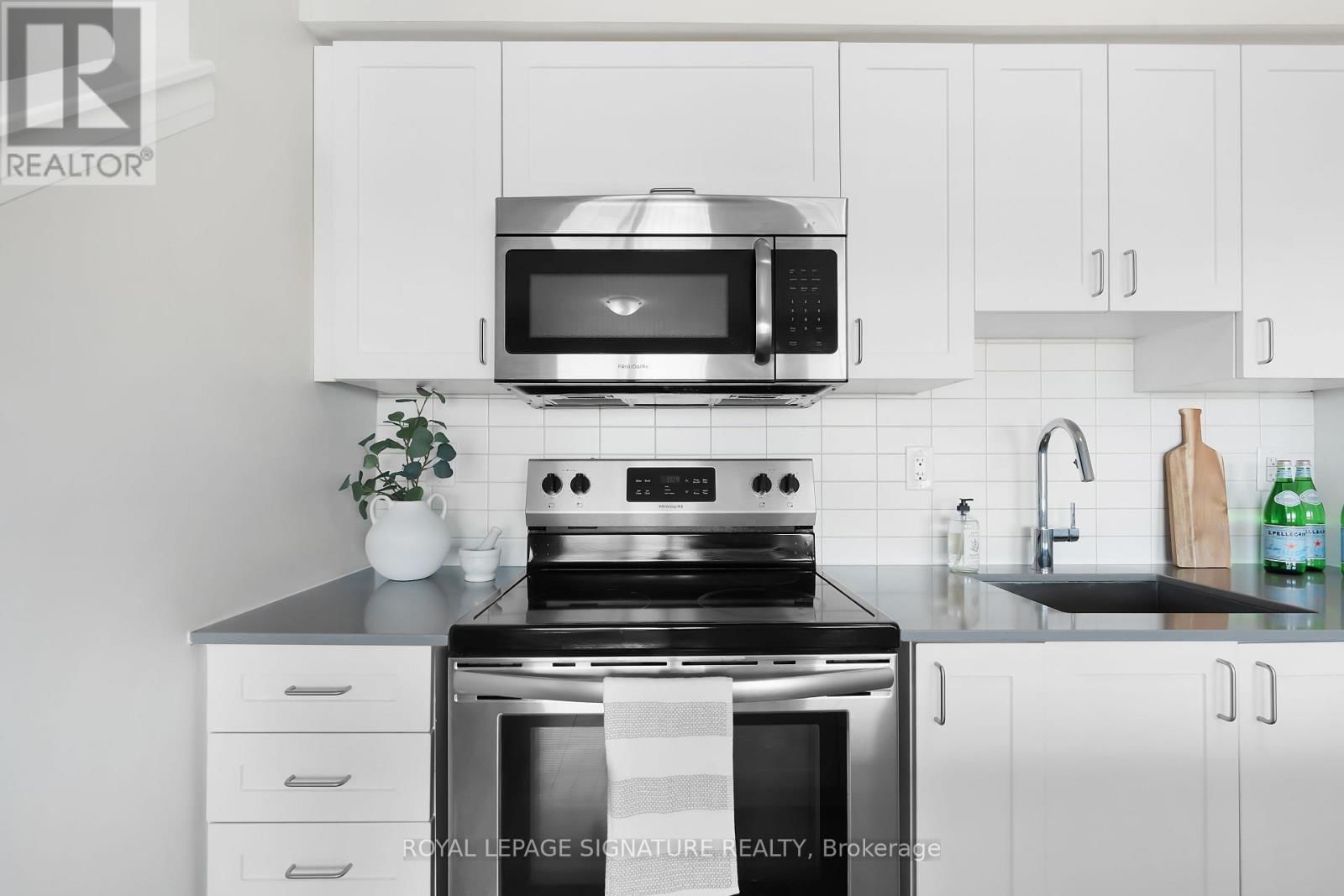 8 - 181 WILLIAM DUNCAN ROAD Image 6