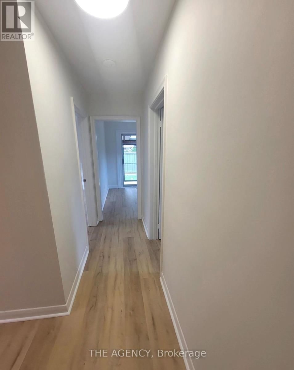 Main Floor - 26 BEAVERBROOK AVENUE Image 6