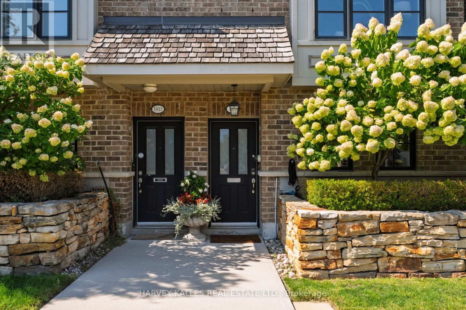 1815 PAGEHURST AVENUE Image 2