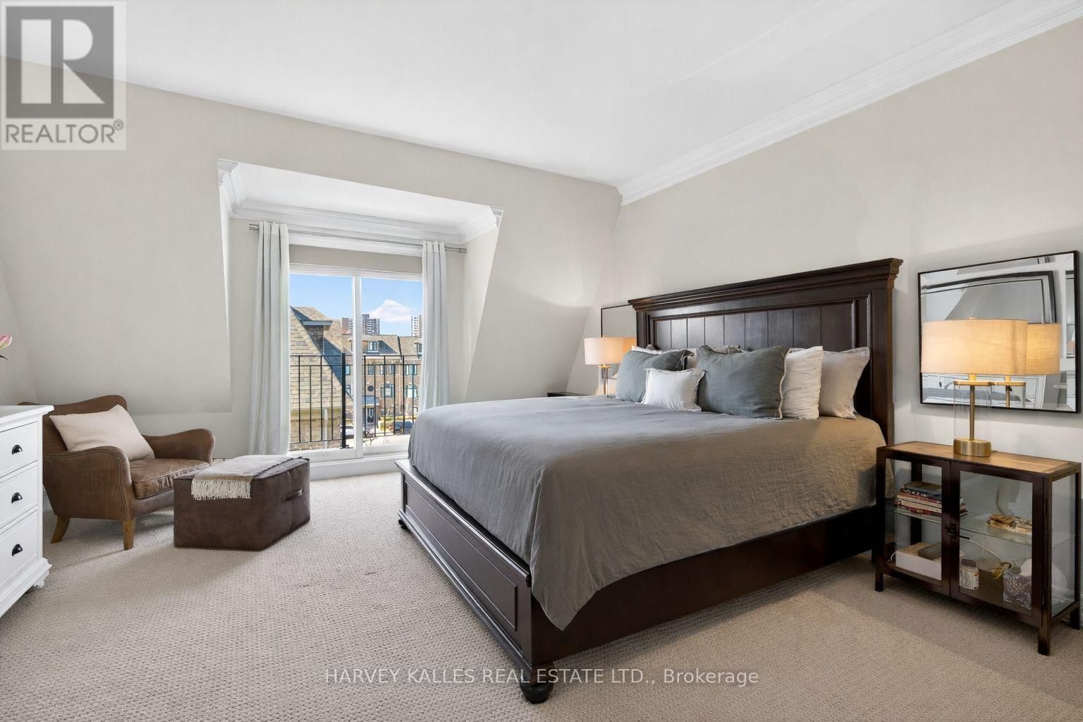 1815 PAGEHURST AVENUE Image 21