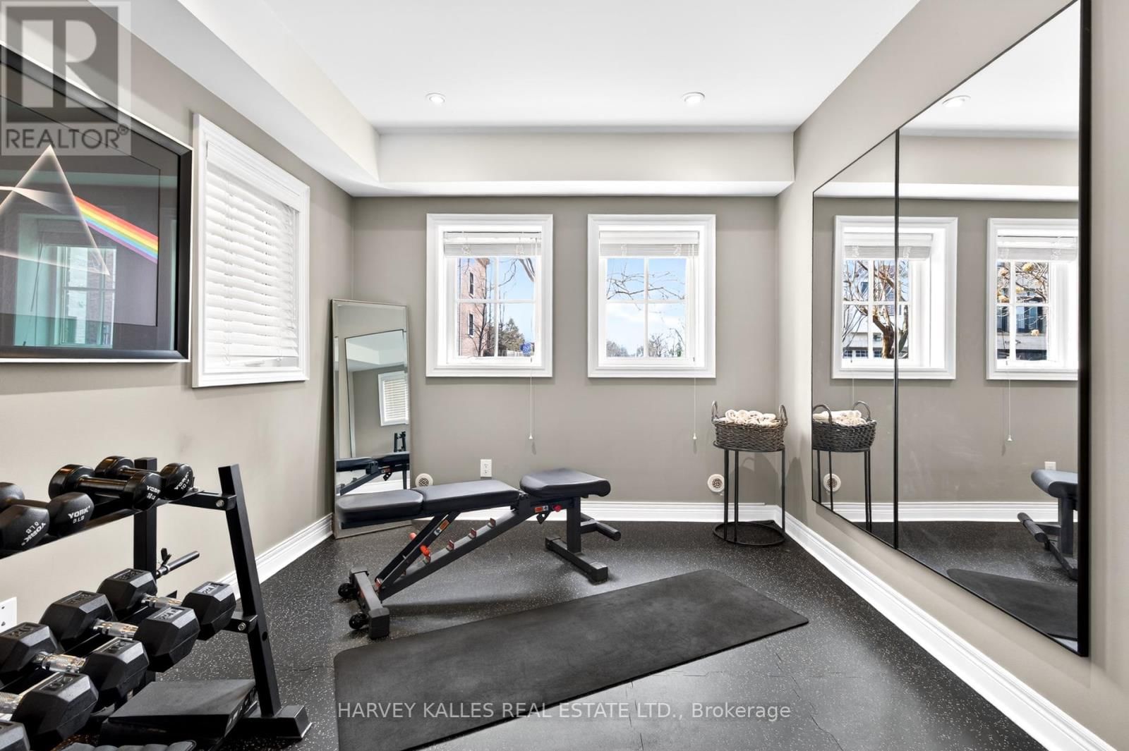 1815 PAGEHURST AVENUE Image 6