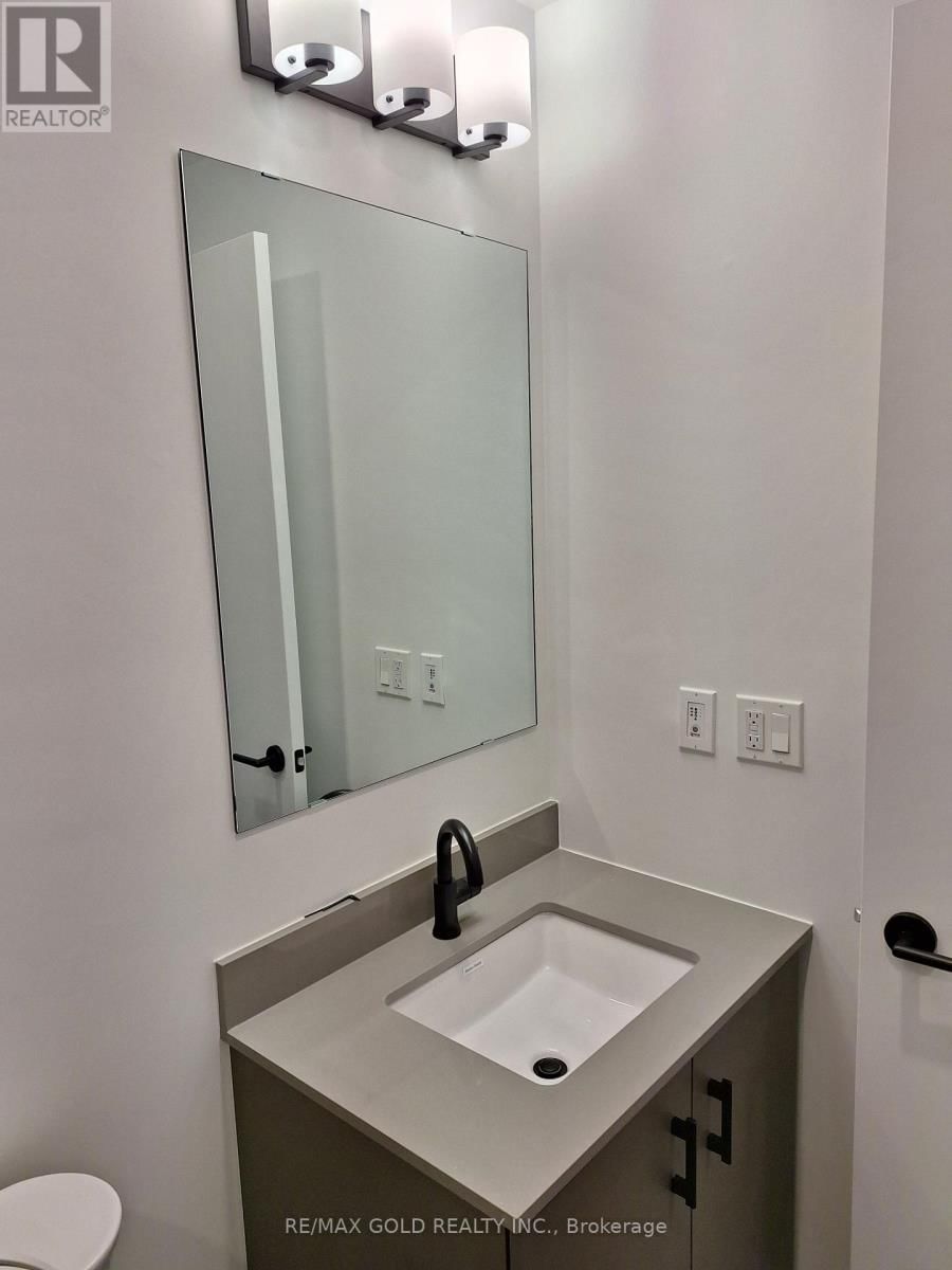 302 - 4878 POWERS COMMON WEST Image 14