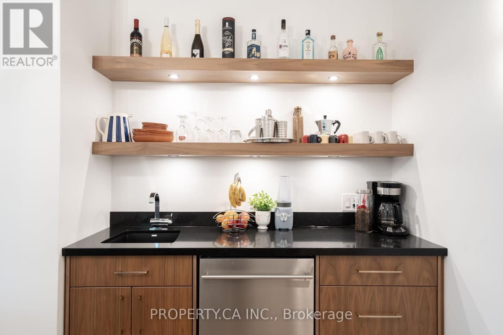 58 FARNINGHAM CRESCENT Image 10