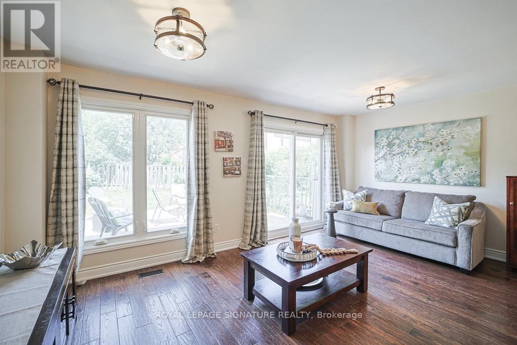 1106 HIGHGATE PLACE Image 11