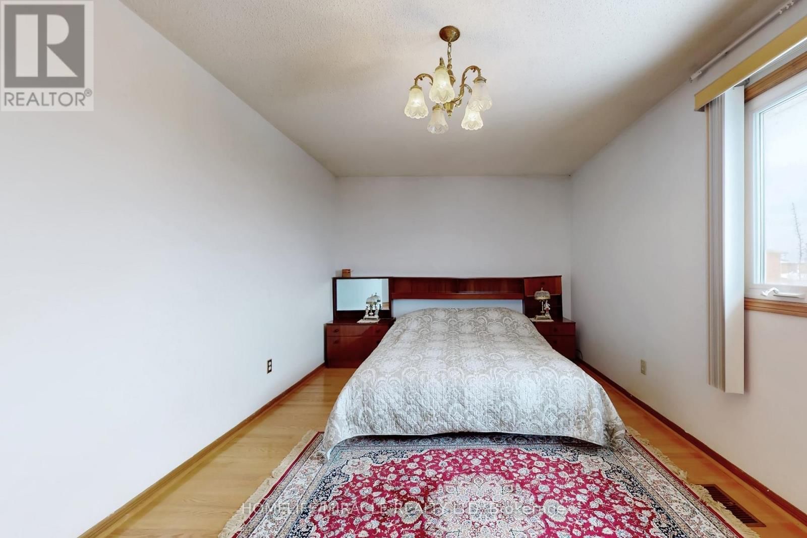 14 RODWELL COURT Image 18