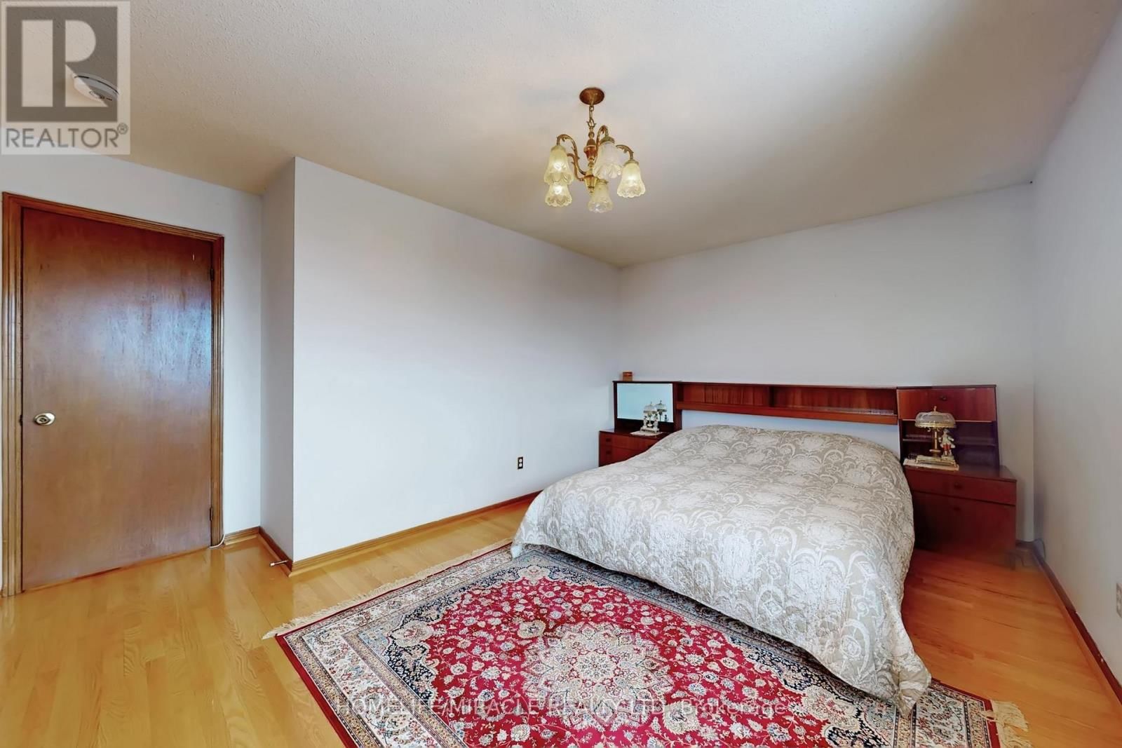 14 RODWELL COURT Image 19