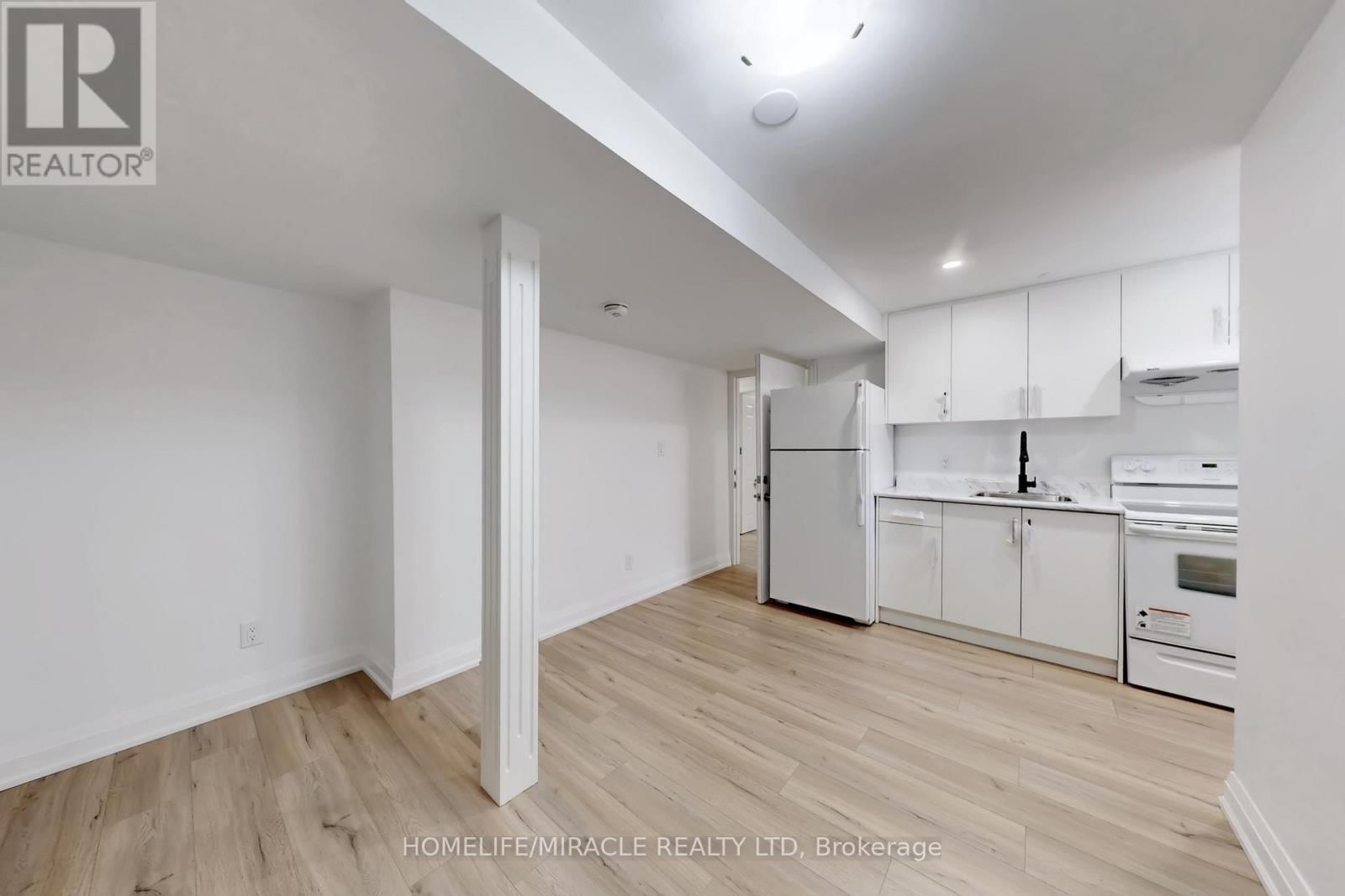 14 RODWELL COURT Image 30