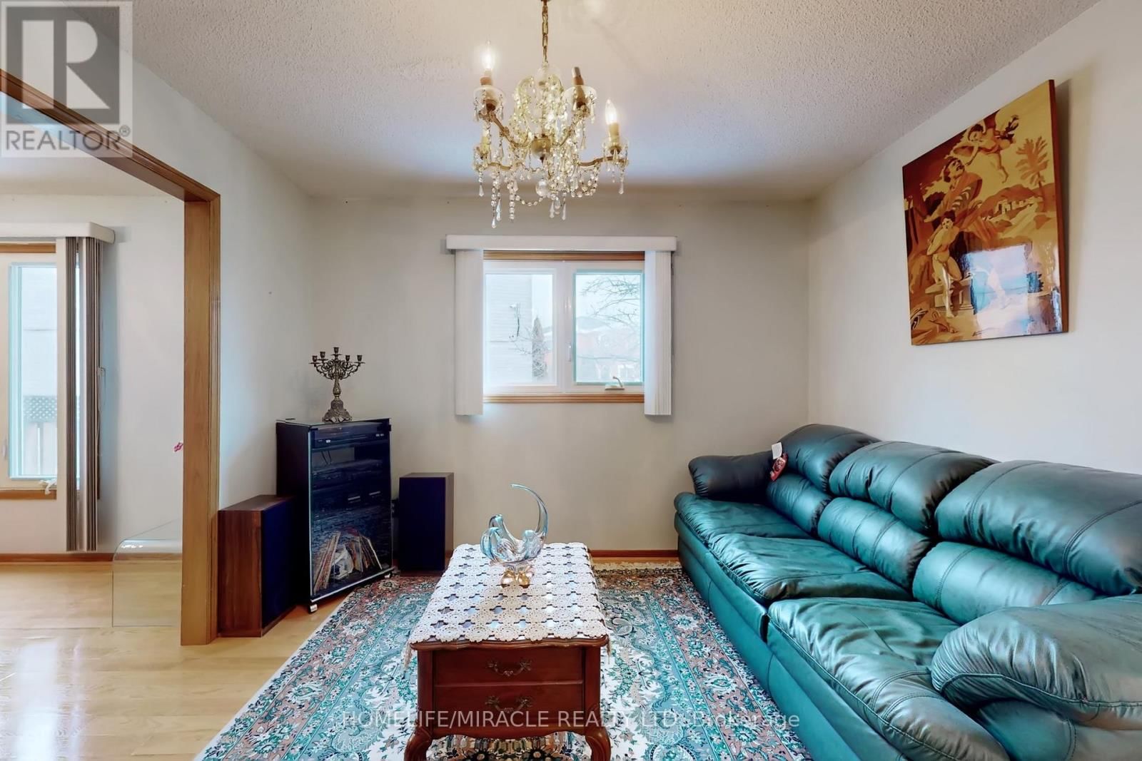 14 RODWELL COURT Image 9