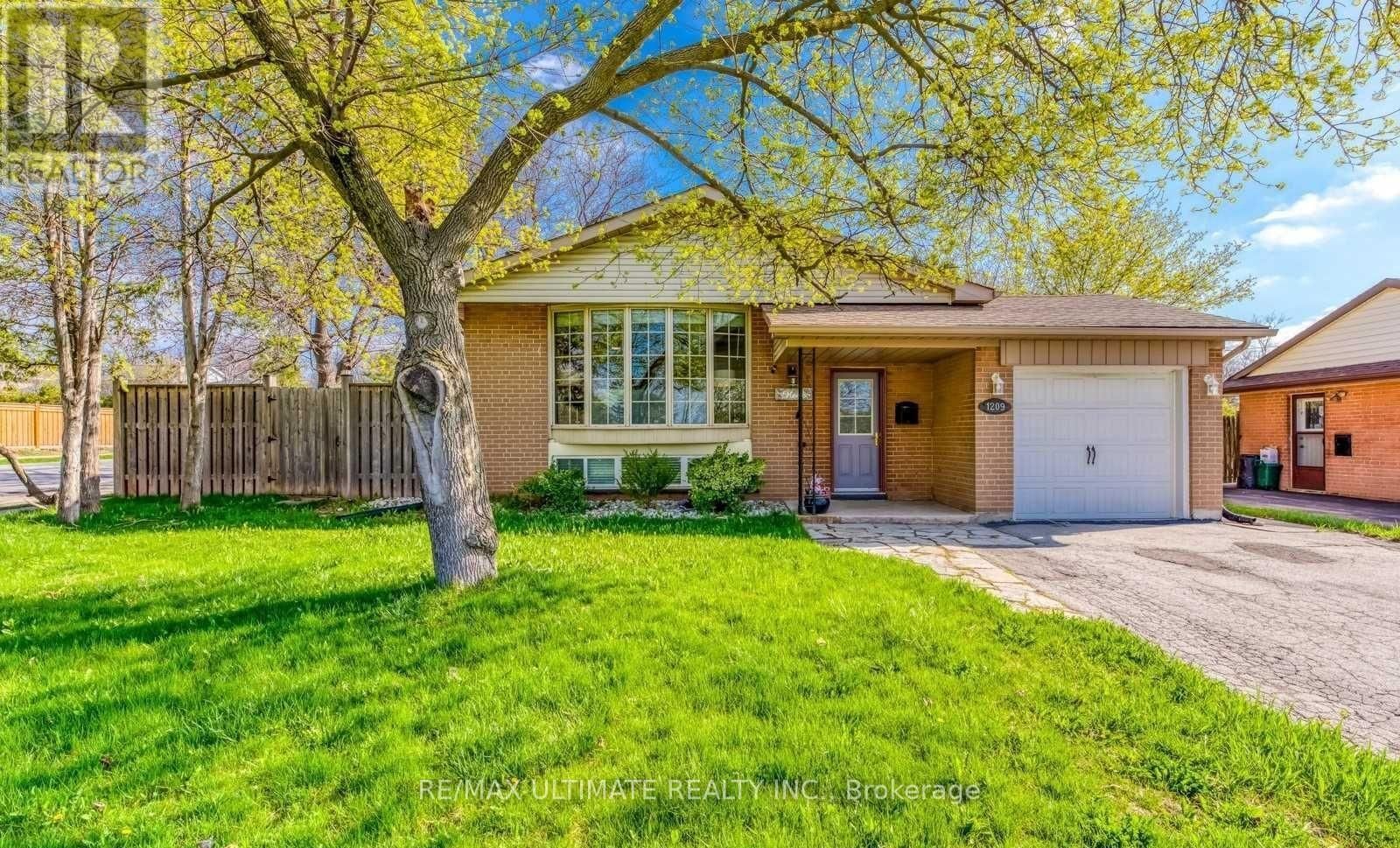 Lower - 1209 SIXTH LINE Image 1