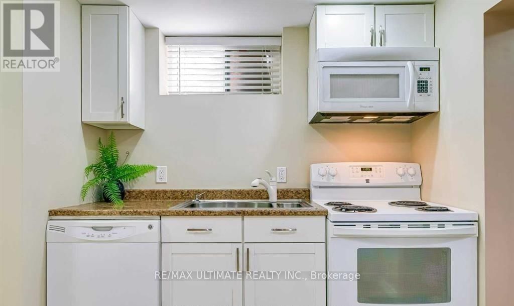 Lower - 1209 SIXTH LINE Image 10