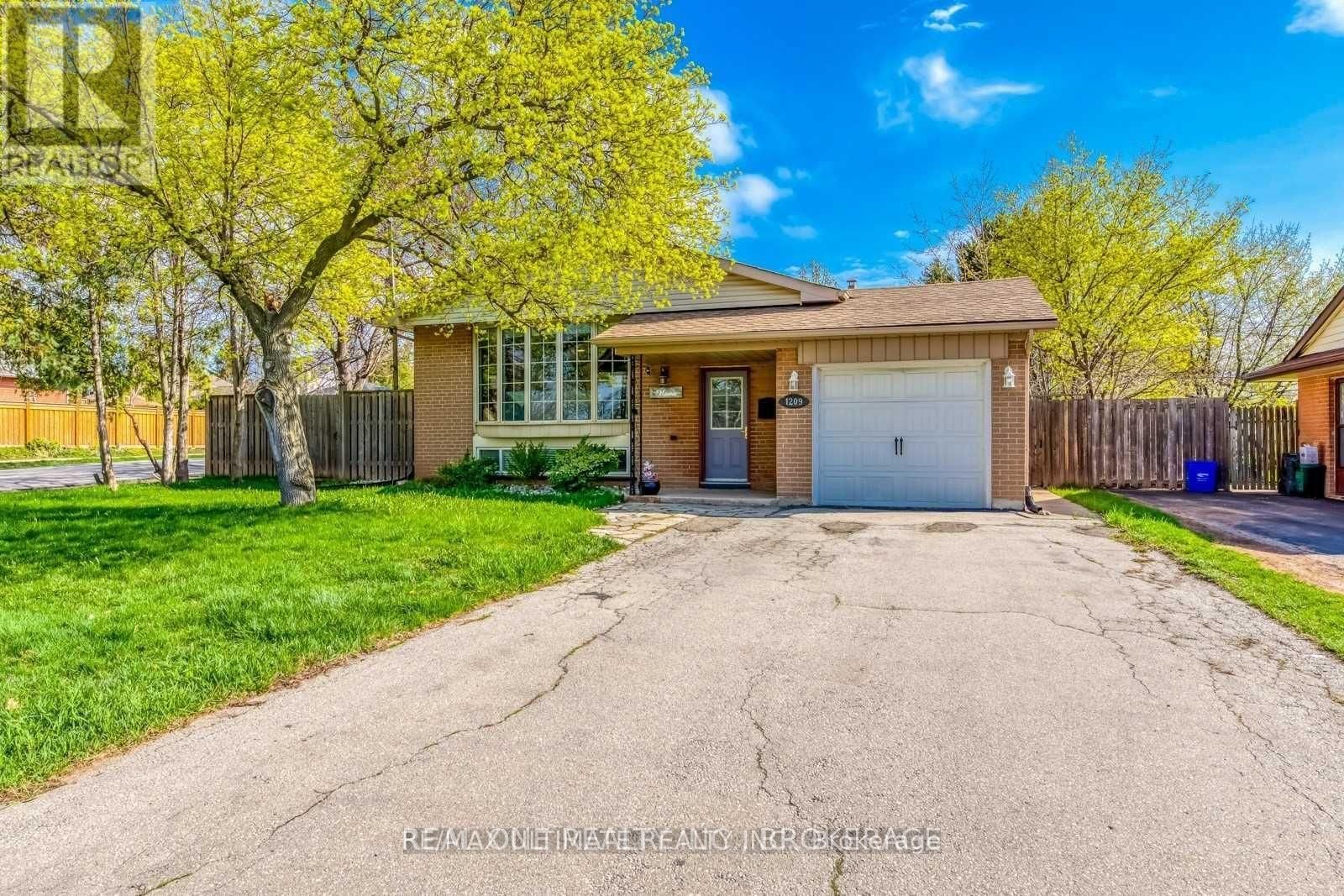 Lower - 1209 SIXTH LINE Image 2