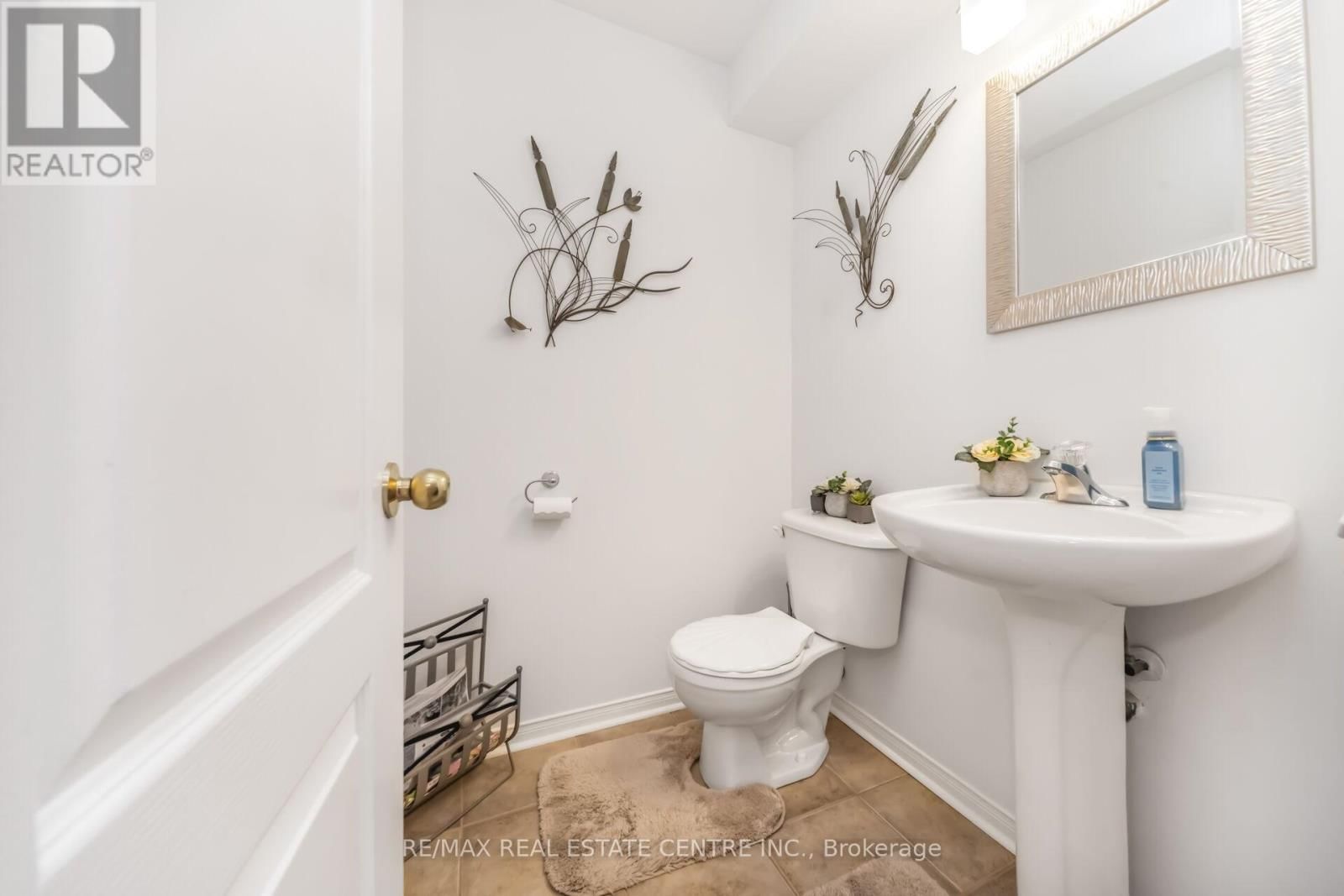 22 MISTYCREEK CRESCENT Image 20