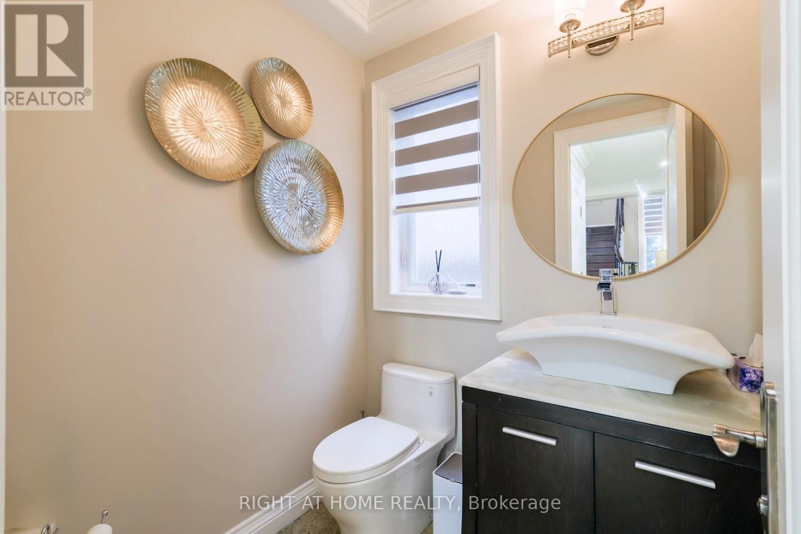 99 FAIRVIEW ROAD WEST Image 17