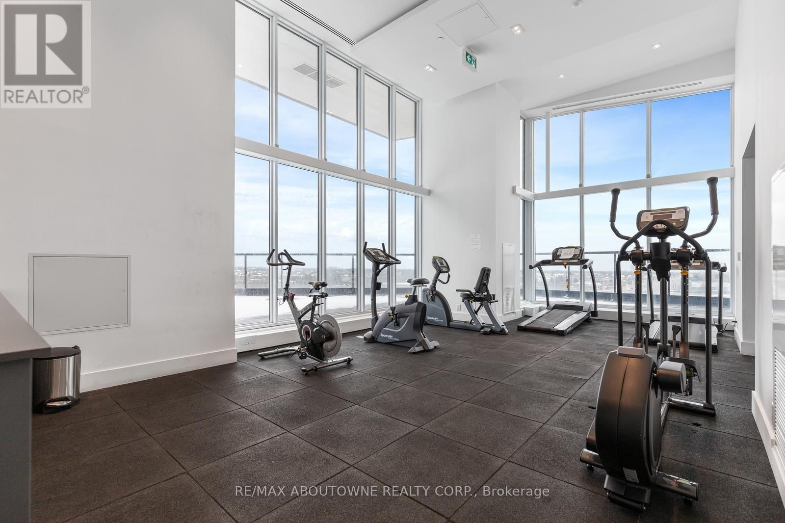 2207 - 297 OAK WALK DRIVE Image 10