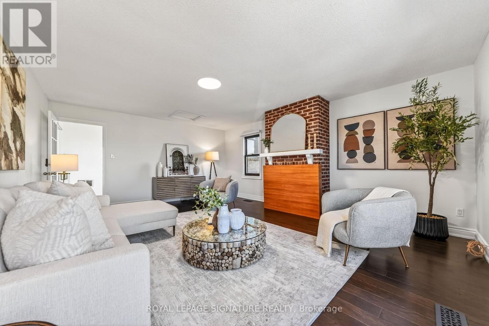 578 SILVERTHORNE CRESCENT Image 24