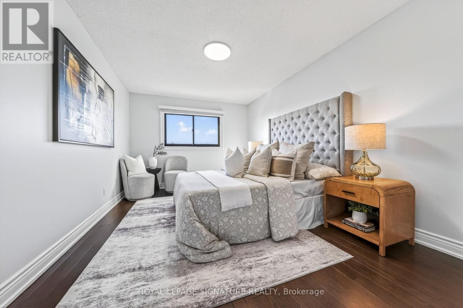 578 SILVERTHORNE CRESCENT Image 32