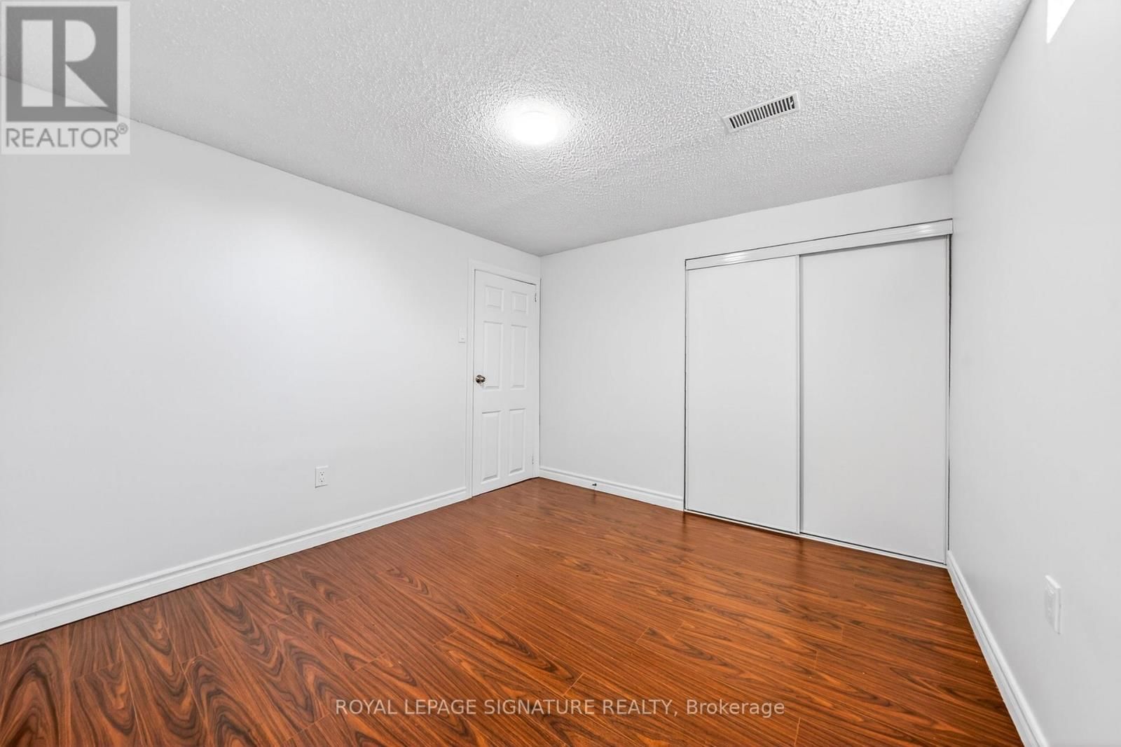 578 SILVERTHORNE CRESCENT Image 41