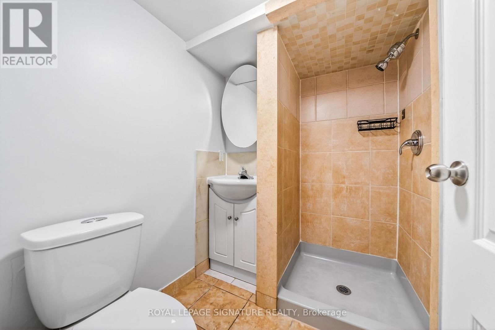 578 SILVERTHORNE CRESCENT Image 45