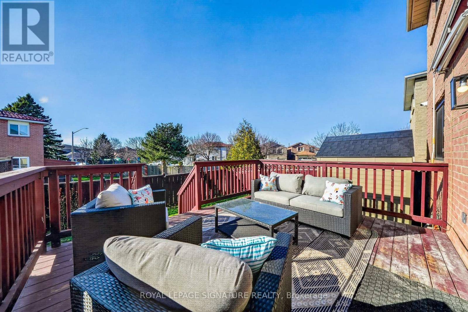 578 SILVERTHORNE CRESCENT Image 46