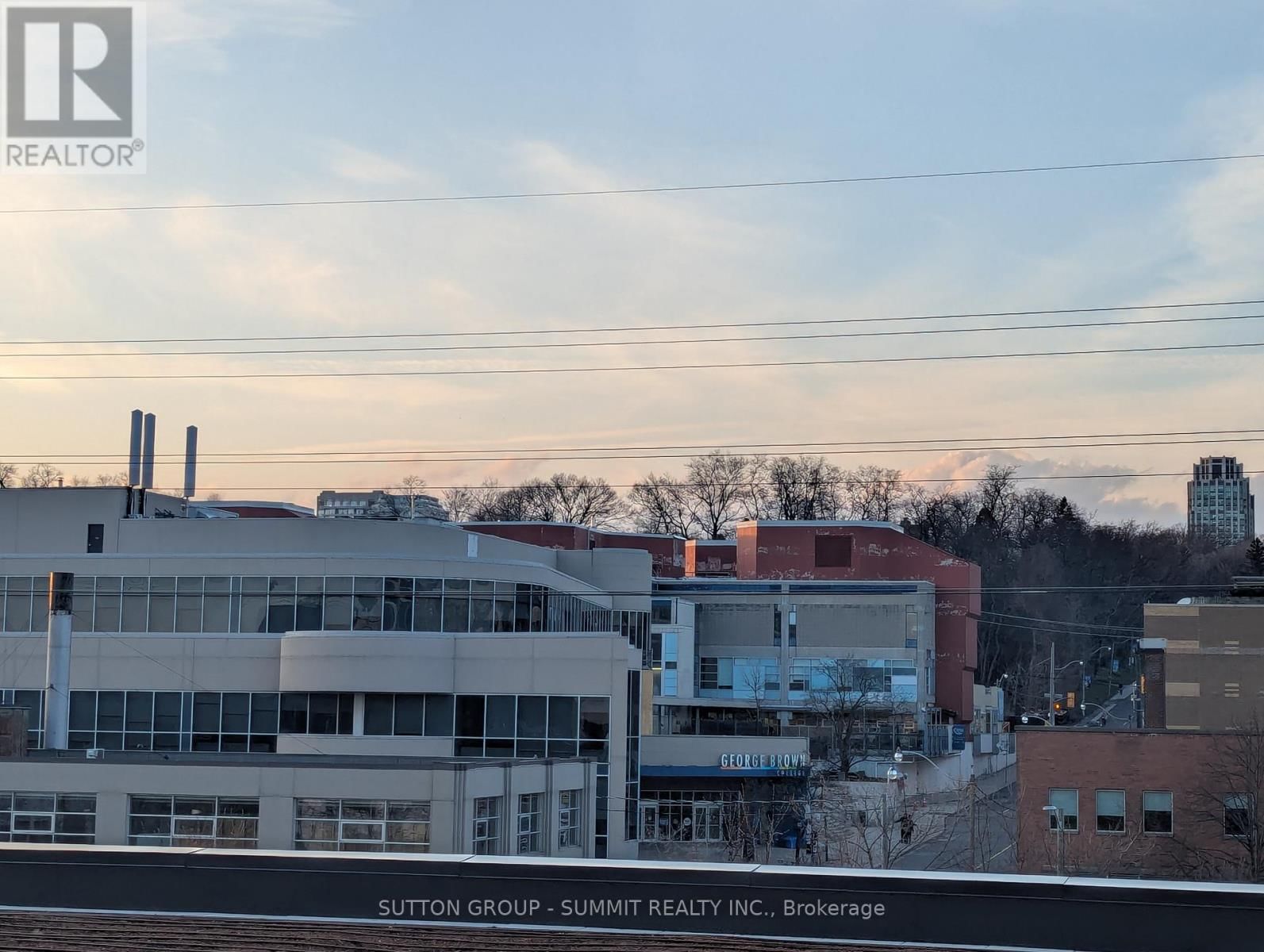 410 - 322 DUPONT STREET Image 17