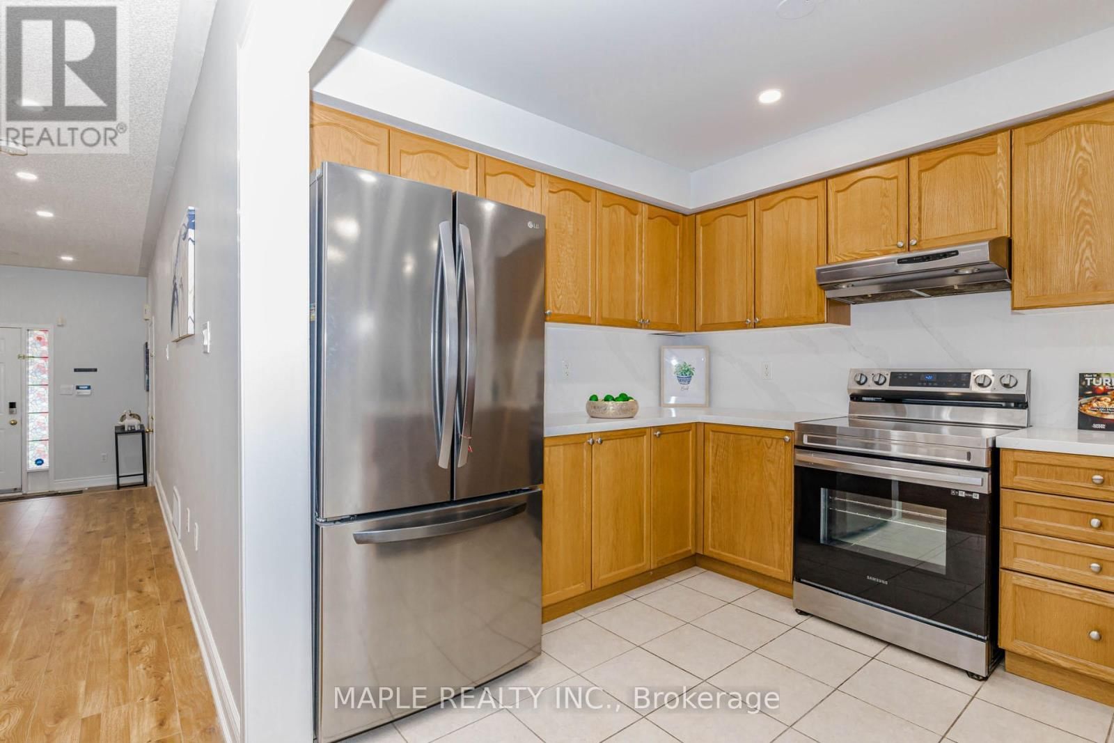 48 TRUMPET VALLEY BOULEVARD Image 19