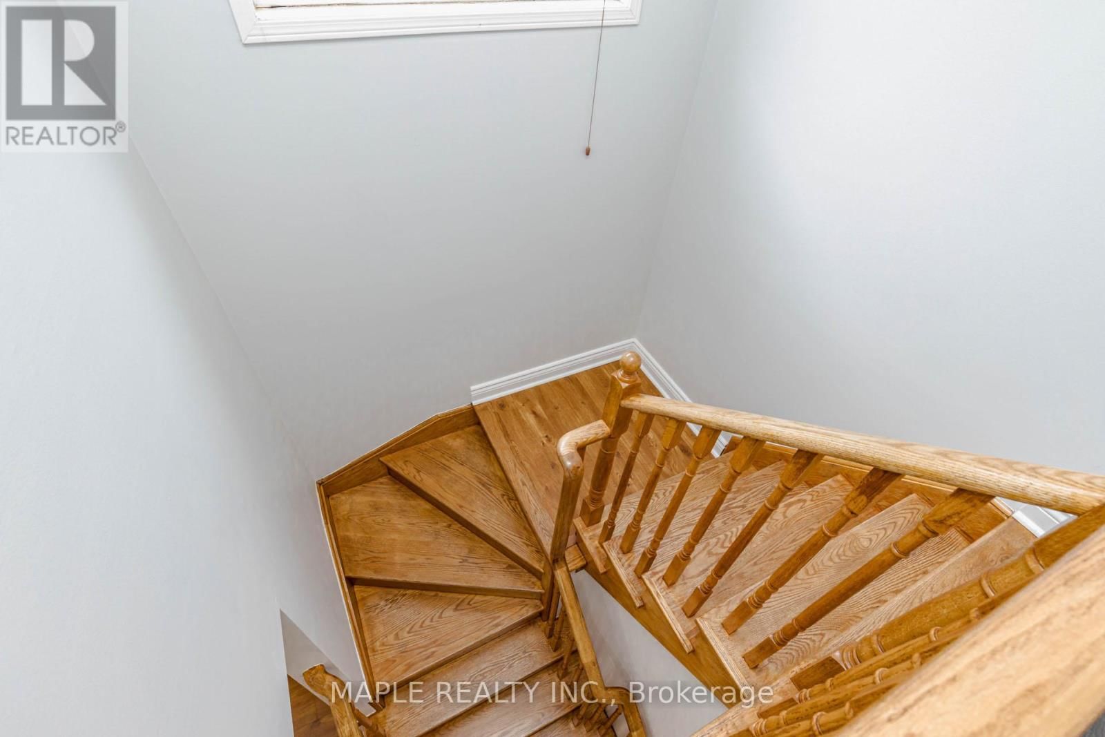 48 TRUMPET VALLEY BOULEVARD Image 26