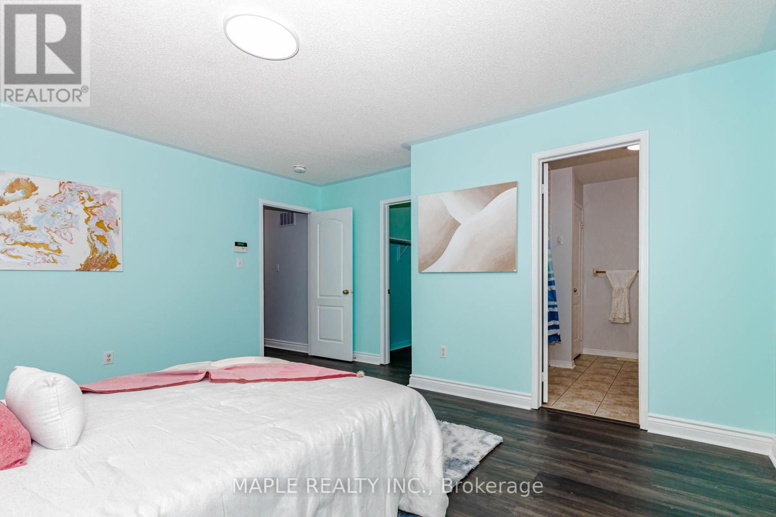 48 TRUMPET VALLEY BOULEVARD Image 30