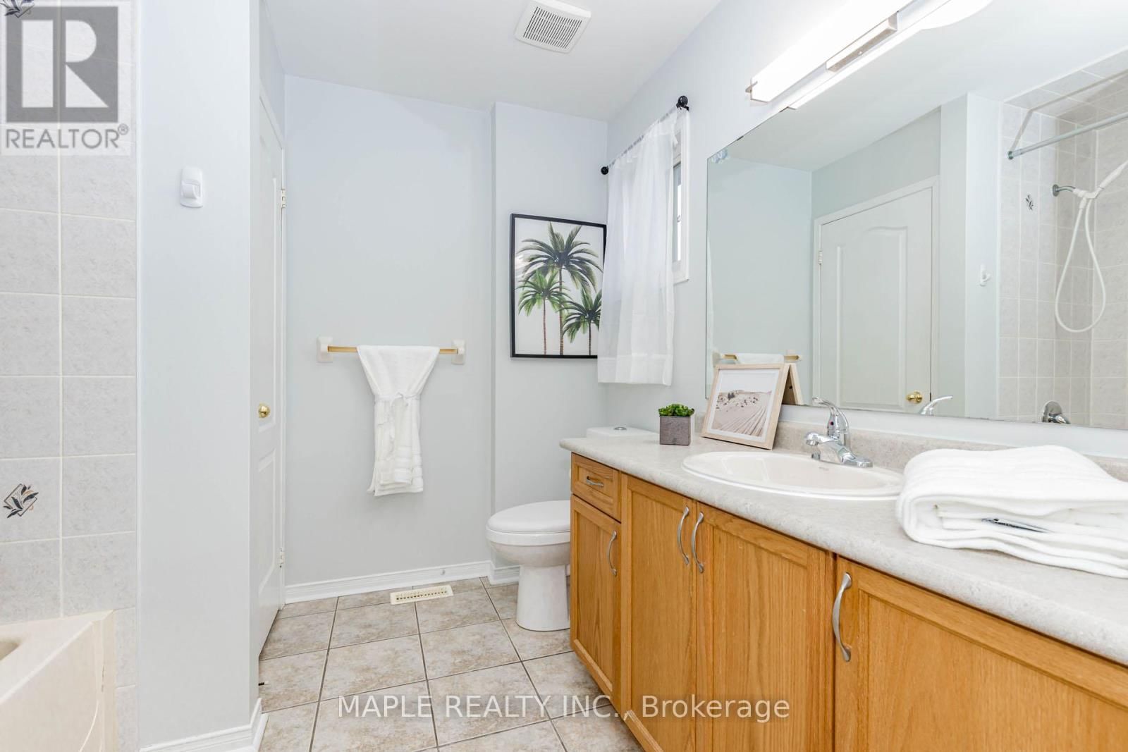 48 TRUMPET VALLEY BOULEVARD Image 31