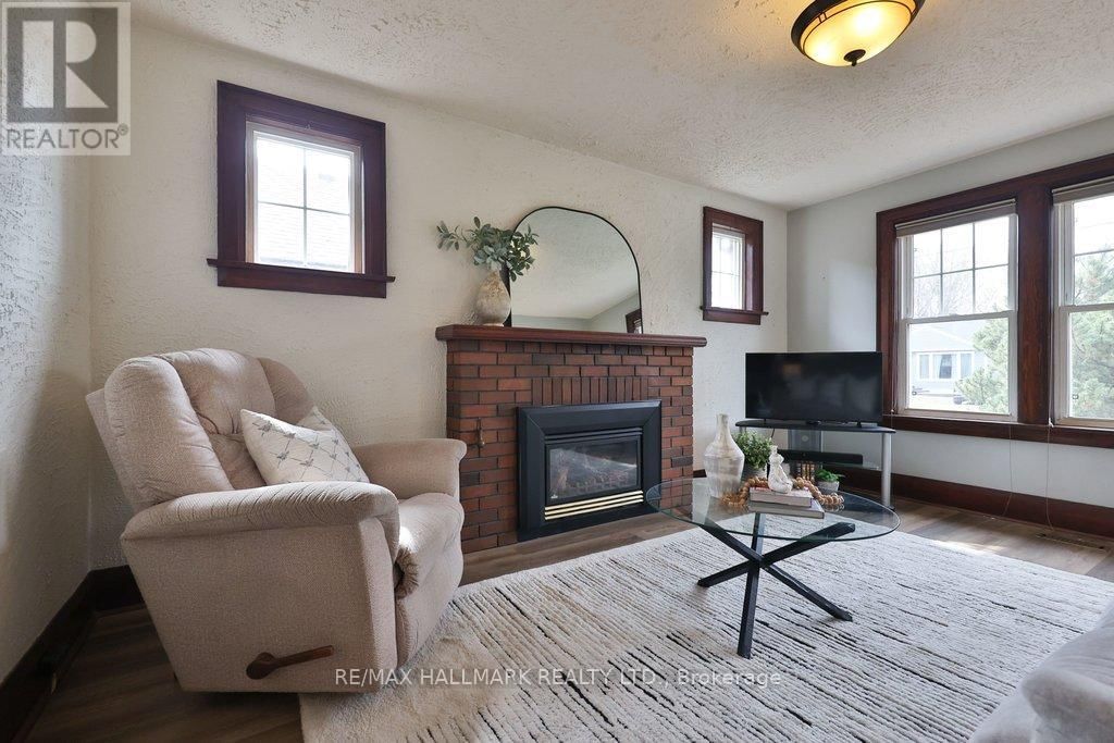 116 MILL STREET SOUTH Image 4